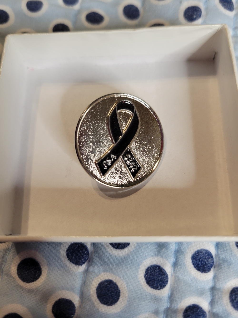 Silver-tone Pin with Black Awareness Ribbon PSA 5342